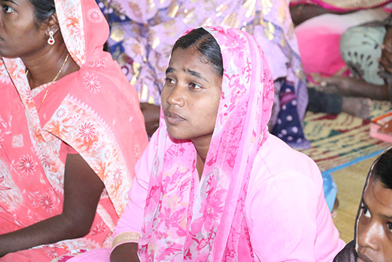 The Vellore Mega Prayer was held at Shalom Grounds, Pernambut, Vellore on 8th March 2016. Multitudes thronged the meeting to experience the touch of God.